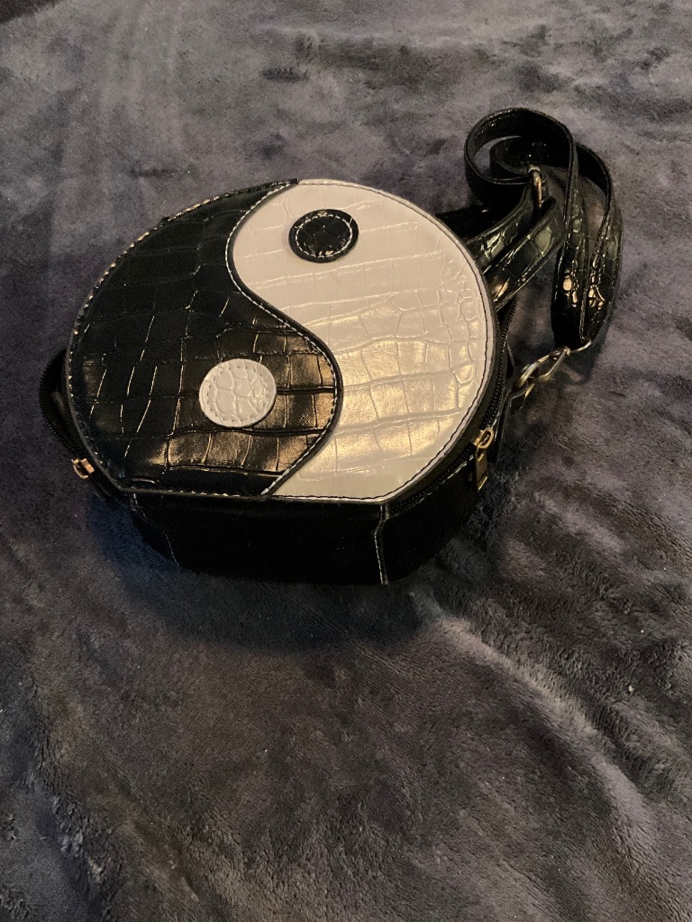 Ying Yang novelty purse
